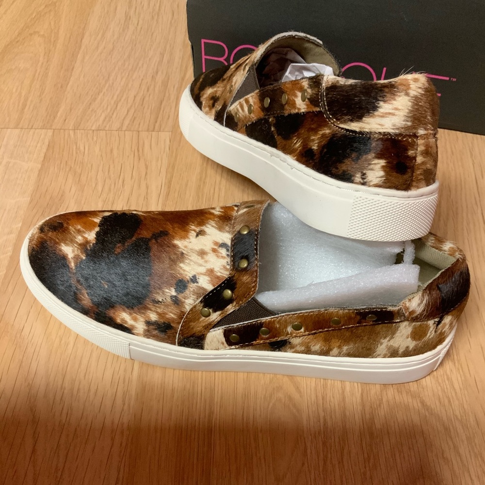 NEW Women’s Corky’s Cow Print Pine Top Shoes
